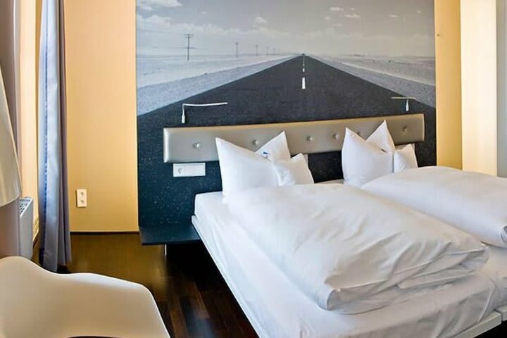 V8 Hotel Classic Motorworld Region Stuttgart