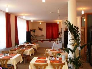 Business Hotel