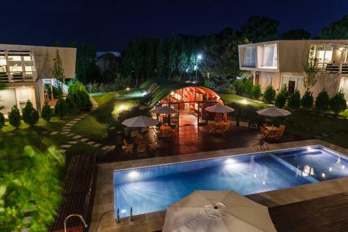 Hotel Senderos