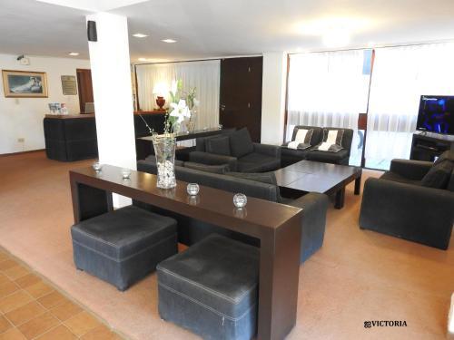 Hotel Tiburones Club