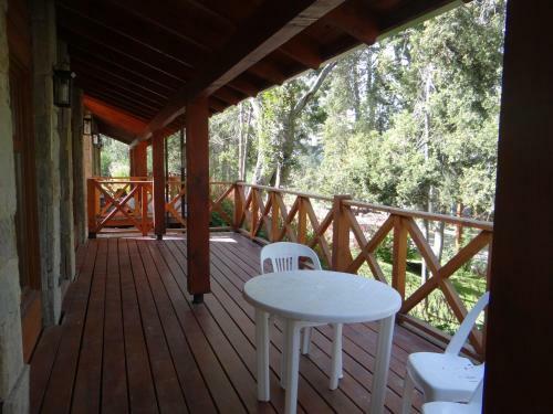 Lodge Lupines Bahia Kraft
