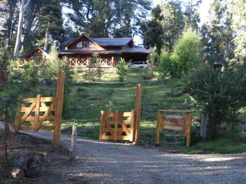 Lodge Lupines Bahia Kraft