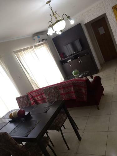 Do�a Nilda Aparts