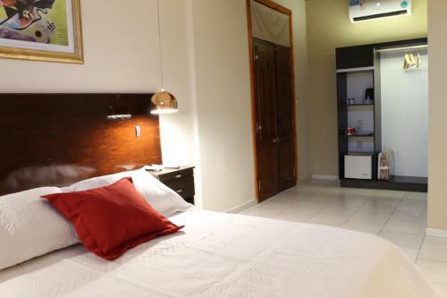 Hotel Eclat Suites