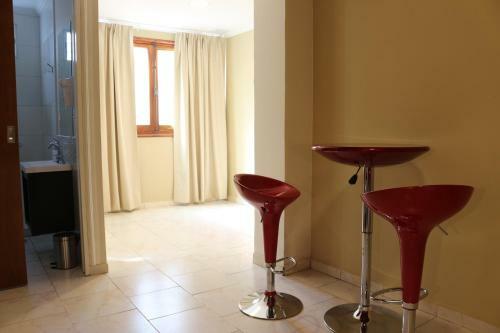 Hotel Eclat Suites