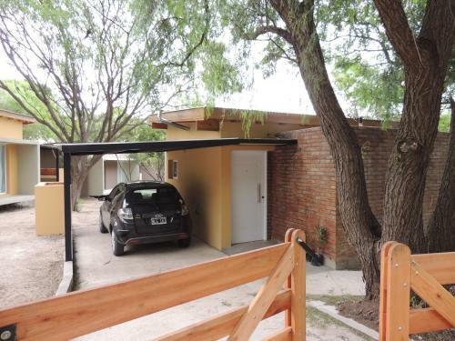 Lodge Caba�as Acaciass