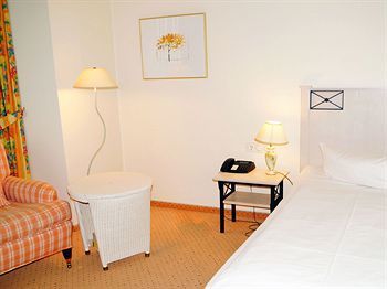 Entr�e Gro� Borstel Garni Hotel