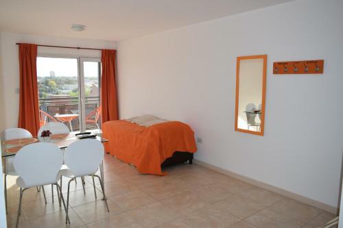 Apartamento Dan - Departamentos Amoblados Neuqu�n