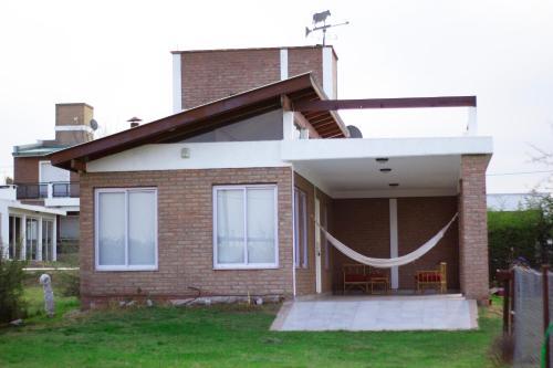 Caba�a En Potrero De Garay