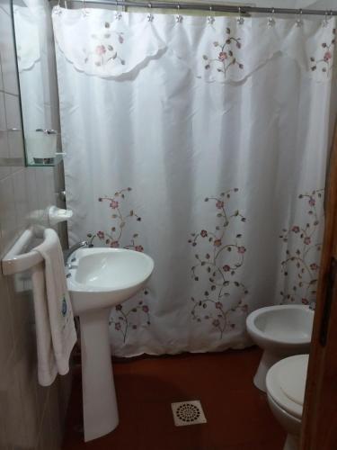 Lodge Murmullo Del R�o