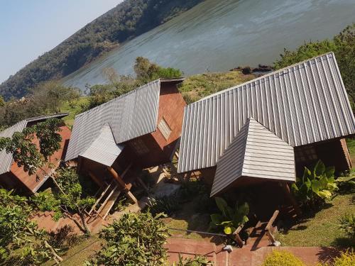 Lodge Arara Azul