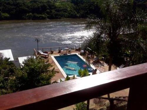 Lodge Arara Azul