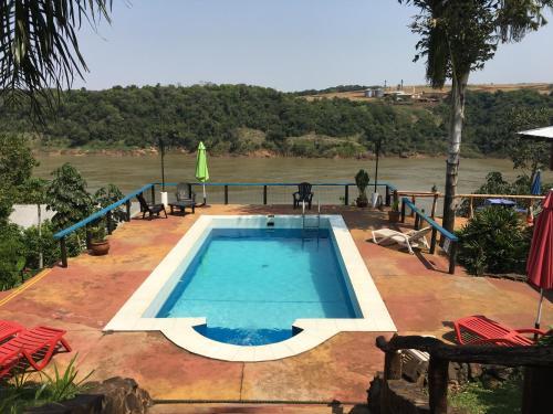 Lodge Arara Azul