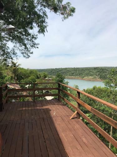 Lodge Arara Azul