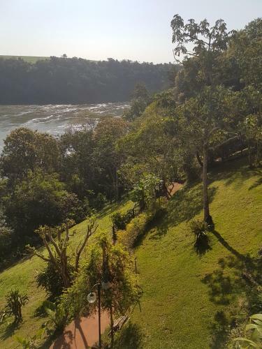 Lodge Arara Azul