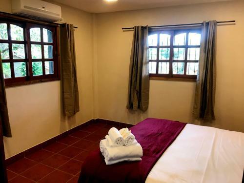 Albergue Ambay Suites & Dorms