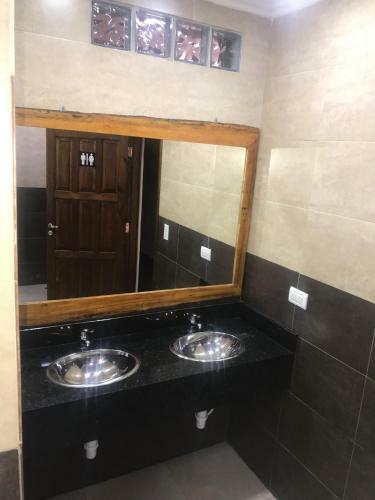 Albergue Ambay Suites & Dorms