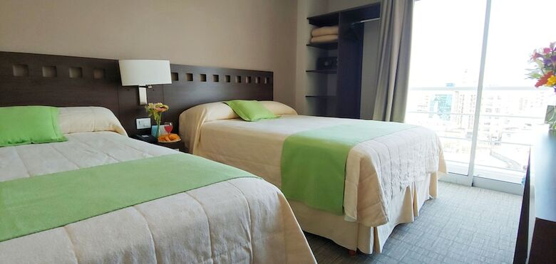 Hotel Days Inn & Suites By Wyndham La Plata