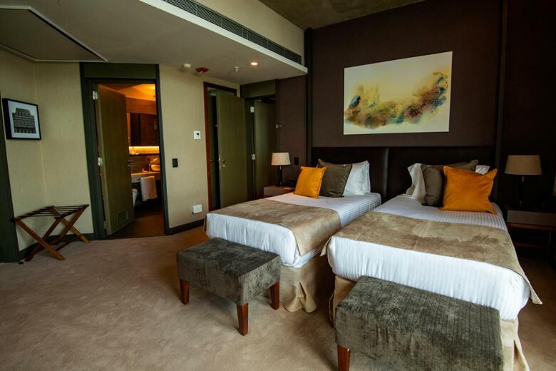 Hotel Grand Brizo La Plata