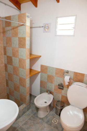 Hostal Huellas Hostel