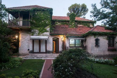 Villa Casona De Estilo Colonial