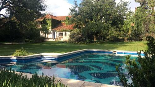 Villa Casona De Estilo Colonial
