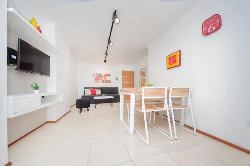 Ambrosio Olmos Apartment X38