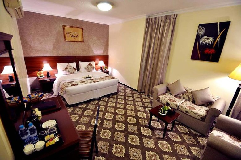 Dellmon Shrouq Hotel