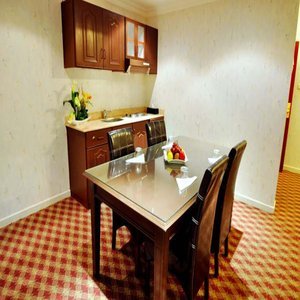 Dellmon Shrouq Hotel