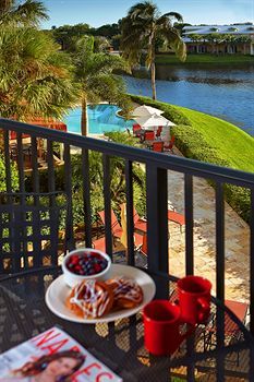Hotel Inn At Pelican Bay