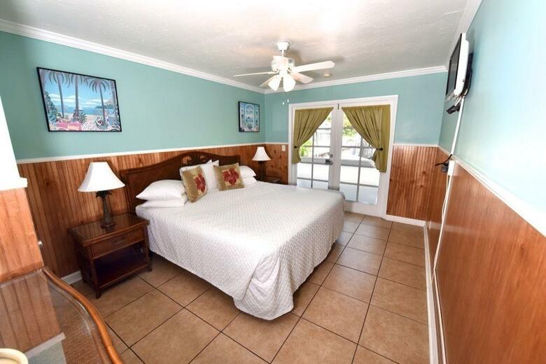 The Palms Hotel