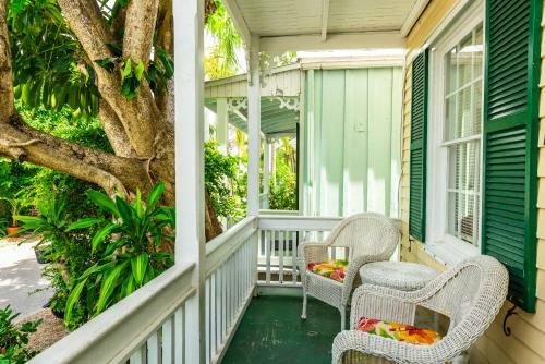 Bed & Breakfast Andrews Inn & Garden Cottages