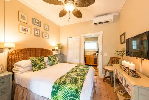 Bed & Breakfast Andrews Inn & Garden Cottages