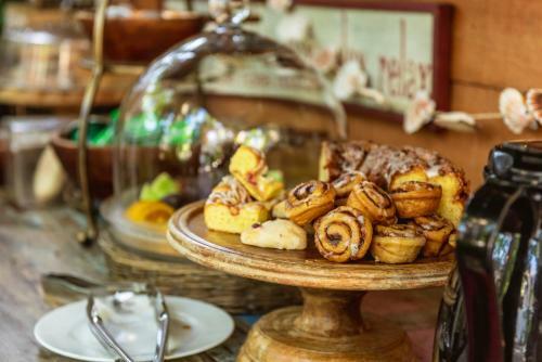 Bed & Breakfast Andrews Inn & Garden Cottages