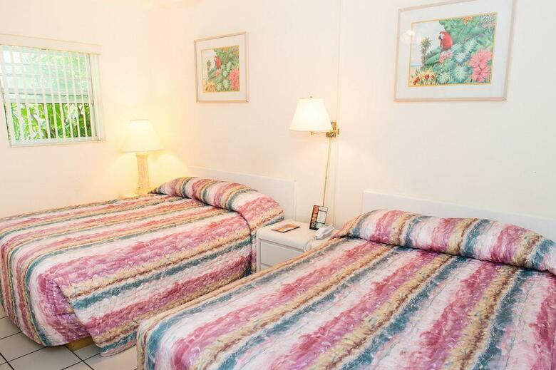 Hotel Shore Haven Resort Inn