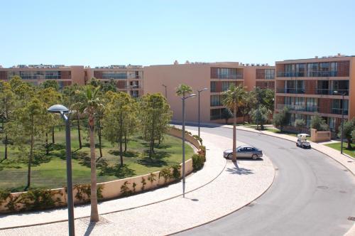 Salgados Apartment Hs