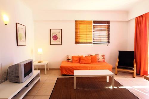 Aqua Mar Aparthotel