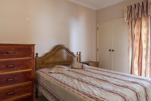 Apartamento Akisol Olhos De Agua Pine