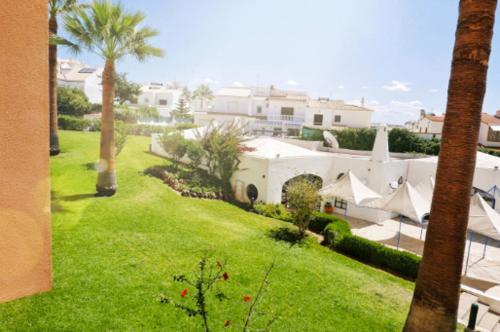 Apartamento Em Albufeira - Praia A Pe