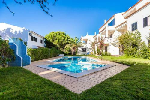 Apartamento Akisol Olhos De Agua Pine II