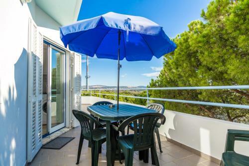 Apartamento Akisol Olhos De Agua Pine III