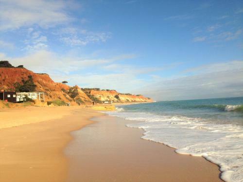 Santa Eul�lia Sea View Apartment Brisa
