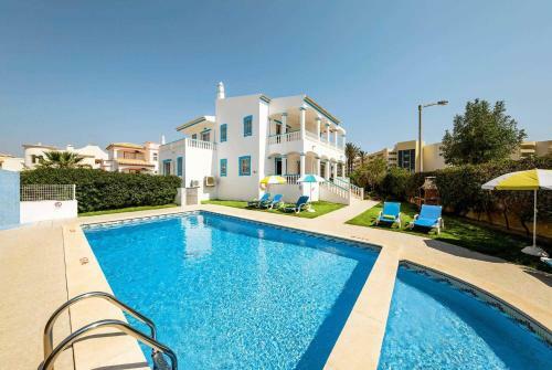 Villa Henriques