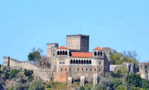 Holiday Home Largo Do Freixo, Alqueid�o, C�s