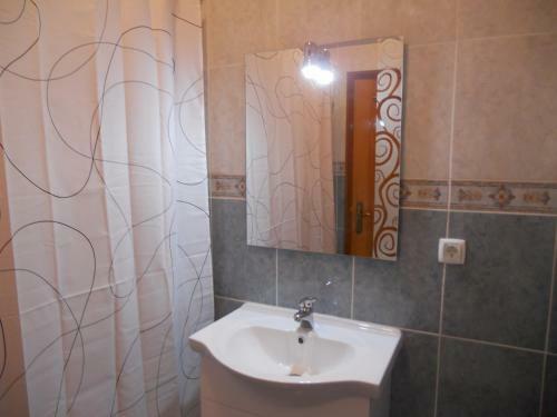 Apartamento Casa Carat�o