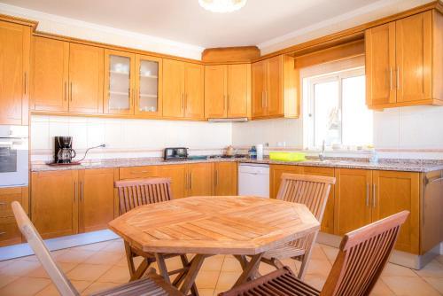 Apartamento D04 - Vale Da Telha Coast Villa