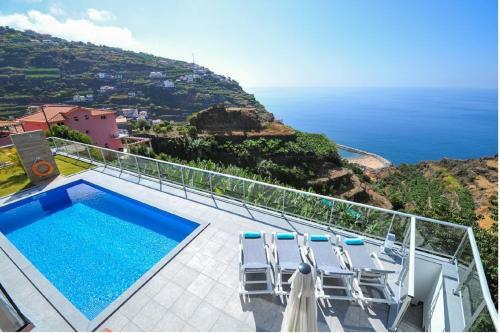Villa Atlantic With Great Sea View & Pool In Madeira Island