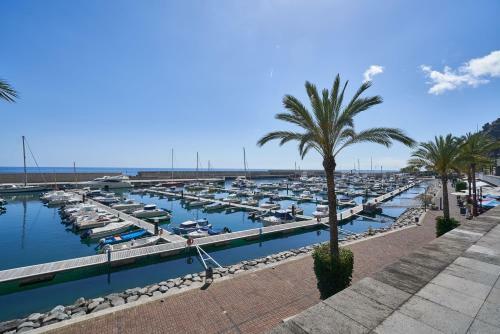Hostal Marina Rooms