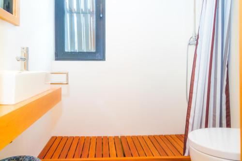 Liiiving In Caminha | Lawny Pool House