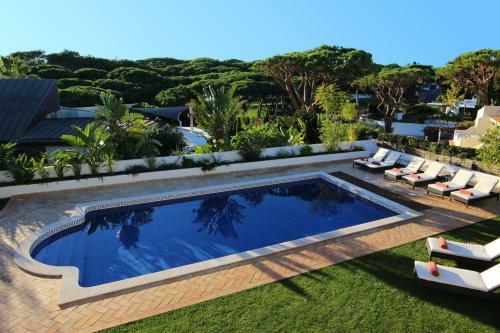 Vale Do Lobo Villa Sleeps 8 Pool Wifi